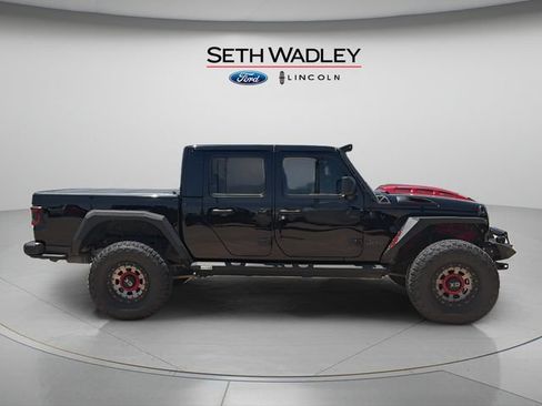 Used 2022 Jeep Gladiator Rubicon w/ Cold Weather Group AWD/4WD image 8