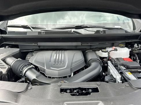 New 2026 GMC Acadia Elevation w/ Elevation Premium Package FWD image 25