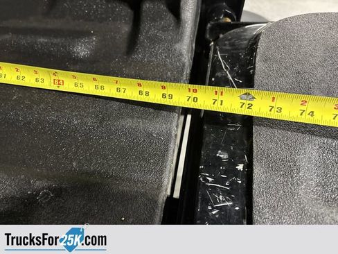 Used 2018 GMC Sierra 1500 SLT image 41