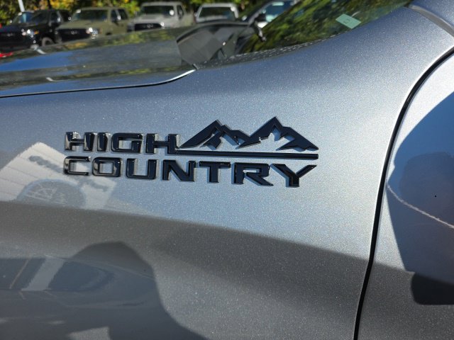 Used 2026 Chevrolet Silverado 1500 High Country w/ Technology Package AWD/4WD image 18