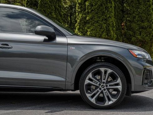 Used 2023 Audi Q5 2.0T Premium Plus w/ Premium Plus Package AWD/4WD image 14