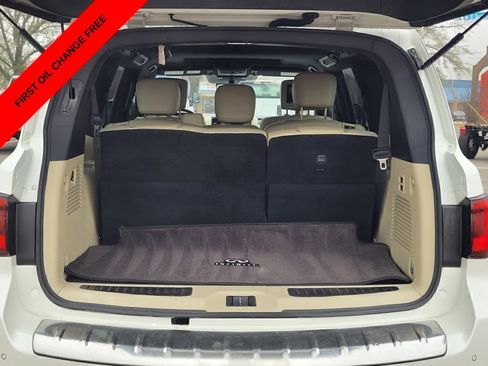 Used 2021 INFINITI QX80 Sensory w/ Cargo Package RWD image 14