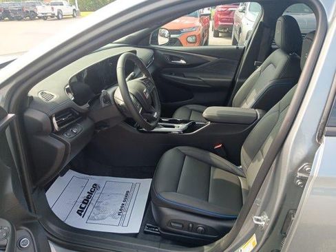 New 2026 Buick Envista Sport Touring w/ Convenience I Package FWD image 7