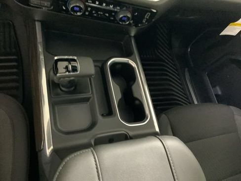 New 2026 Chevrolet Silverado 1500 RST AWD/4WD image 23