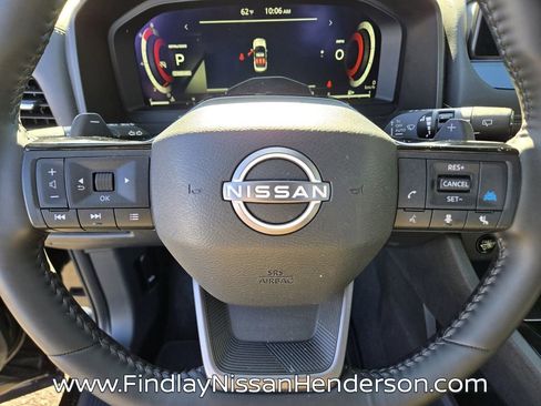 Used 2025 Nissan Rogue SL w/ Tech Package image 28