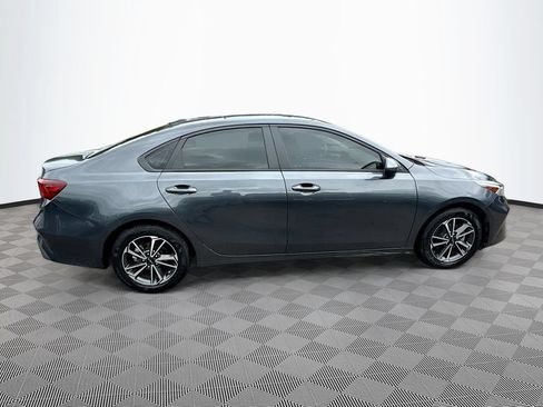 Used 2023 Kia Forte Sedan FWD image 5