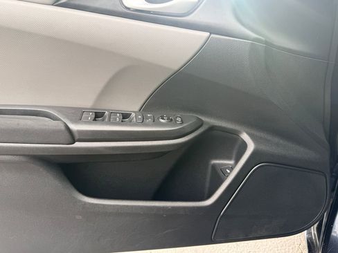 Used 2018 Honda Civic LX image 27