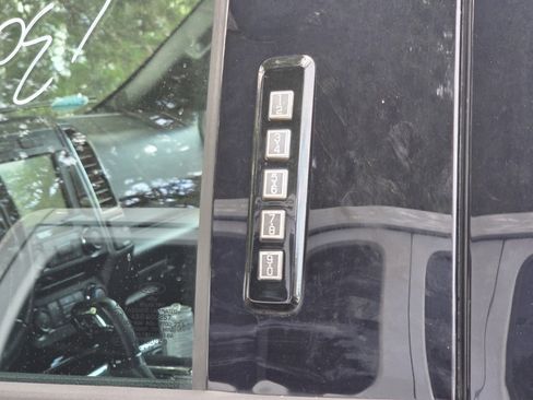 Used 2018 Ford F150 XLT w/ Equipment Group 302A Luxury RWD image 8