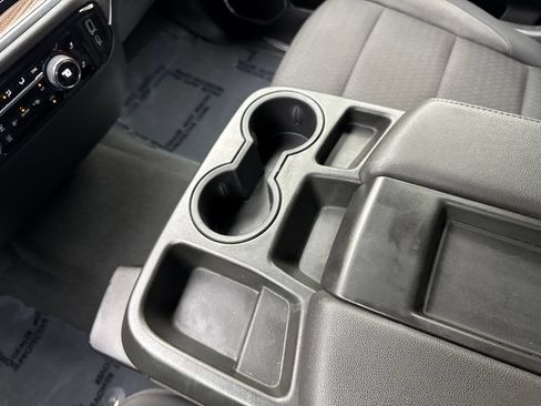 Used 2023 Chevrolet Silverado 1500 LT AWD/4WD image 71