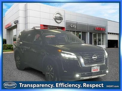Certified 2024 Nissan Pathfinder SL