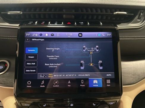 Used 2024 Jeep Grand Cherokee Limited w/ Trailer Tow Package image 28