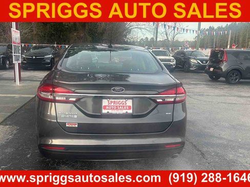 Used 2017 Ford Fusion Energi SE FWD image 3
