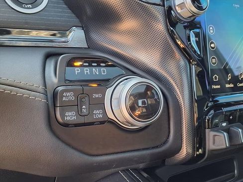 Certified 2022 RAM 1500 Limited image 11