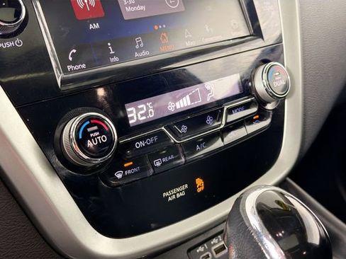 Used 2019 Nissan Murano SL image 15