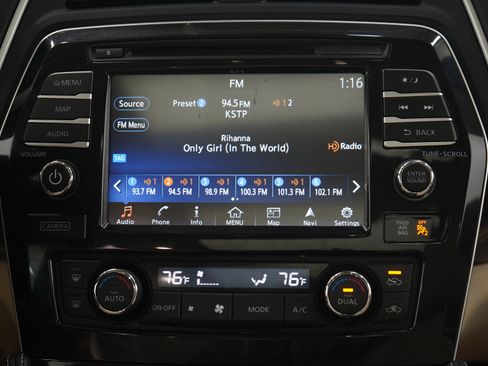 Used 2016 Nissan Maxima Platinum image 15