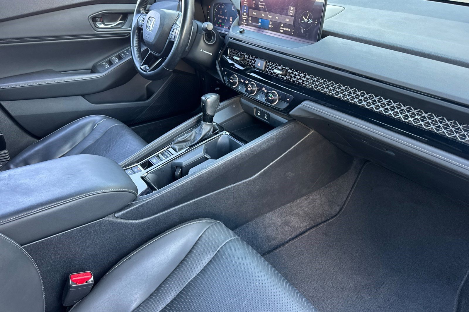 Certified 2023 Honda Accord Sport image 30