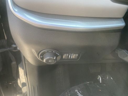 Used 2025 Jeep Compass Limited AWD/4WD image 14