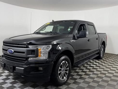 Used 2019 Ford F150 XLT w/ Equipment Group 302A Luxury AWD/4WD image 3