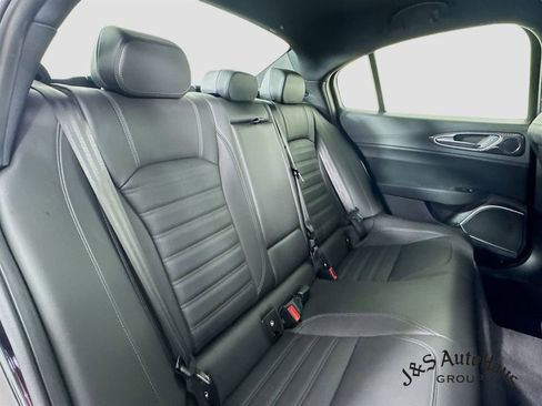 Used 2023 Alfa Romeo Giulia Quadrifoglio w/ Active Assist Plus Package image 33