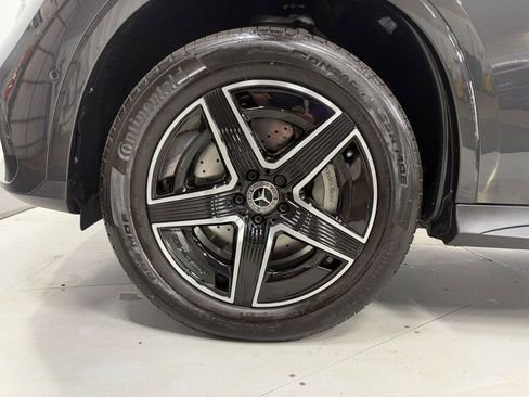 Certified 2025 Mercedes-Benz GLC 350e GLC 350e w/ AMG Line image 39