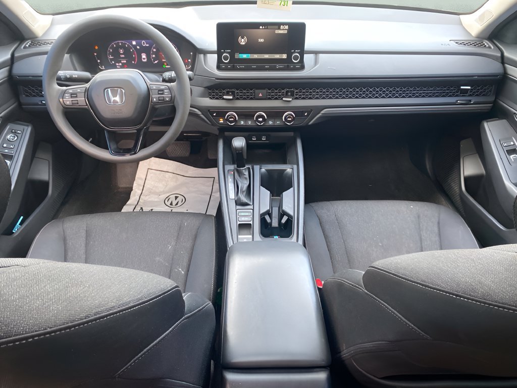 Used 2025 Honda Accord SE image 11