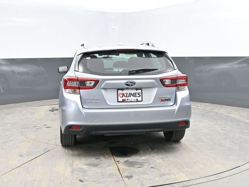 Used 2022 Subaru Impreza Premium image 8