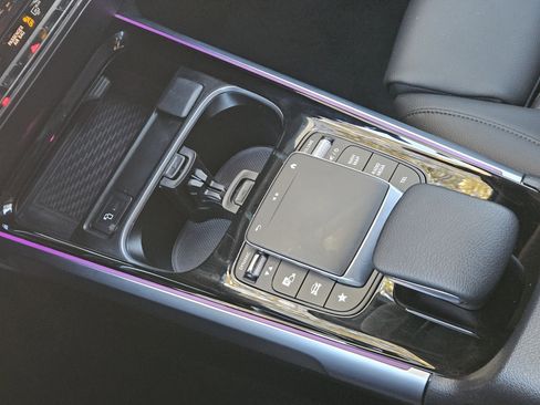 Certified 2023 Mercedes-Benz EQB 250+ image 21