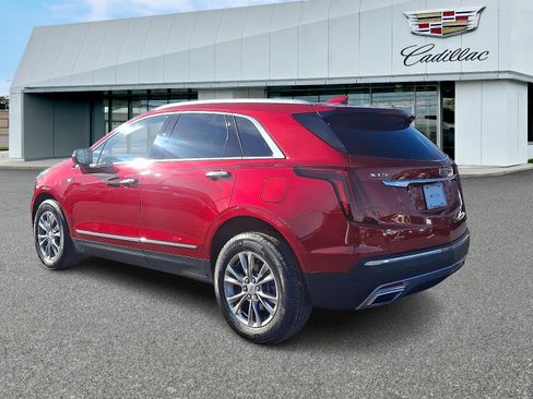 Certified 2023 Cadillac XT5 Premium Luxury image 3