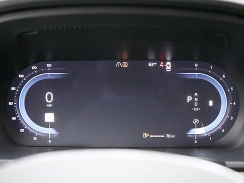 Certified 2025 Volvo S90 B6 Plus image 34