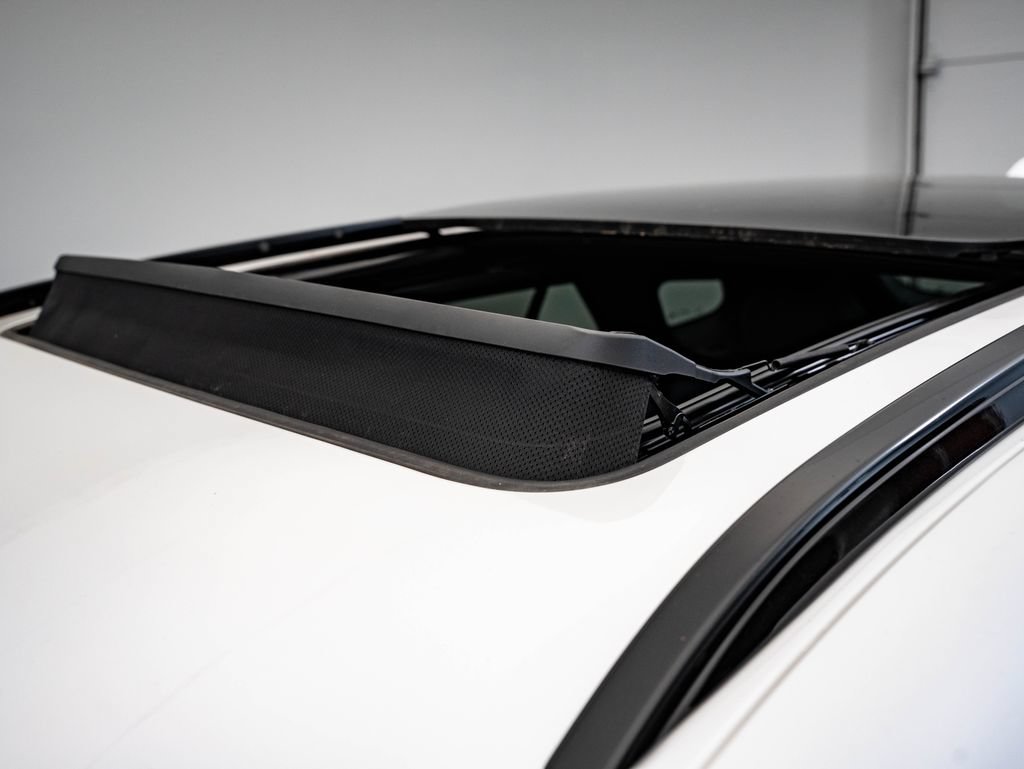 Used 2025 Honda Prologue Touring image 14