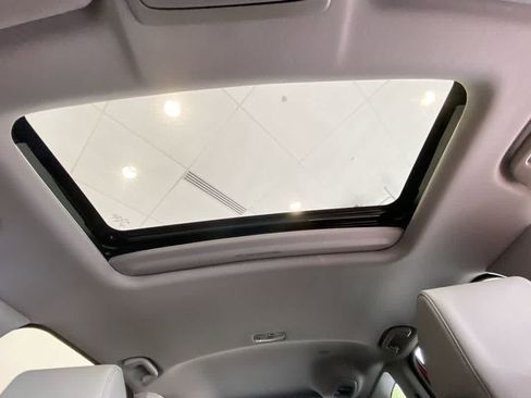 Used 2022 Honda CR-V EX-L image 24