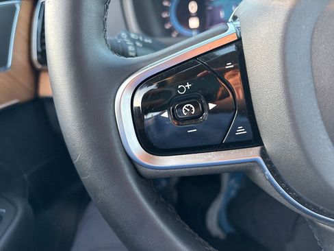 Used 2024 Volvo XC90 B6 Plus w/ Protection Package Premier image 24