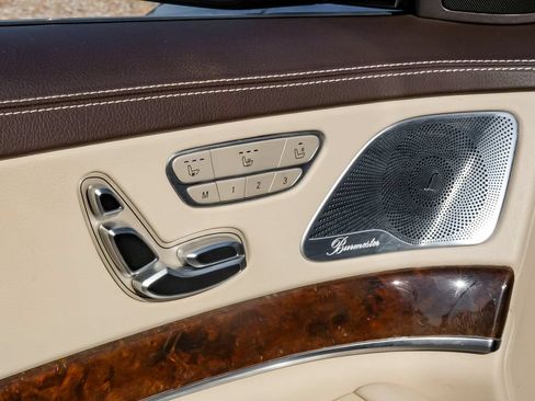 Used 2019 Mercedes-Benz S 560 Sedan image 47