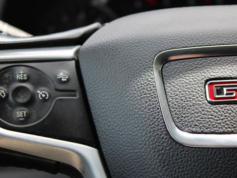 Used 2020 GMC Terrain SLT image 19