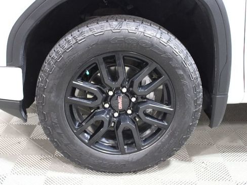 Used 2025 GMC Sierra 1500 Elevation AWD/4WD image 40