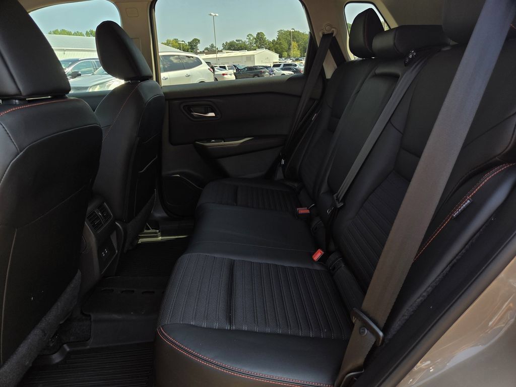 Used 2025 Nissan Rogue SV w/ Rock Creek Premium Package AWD/4WD image 20