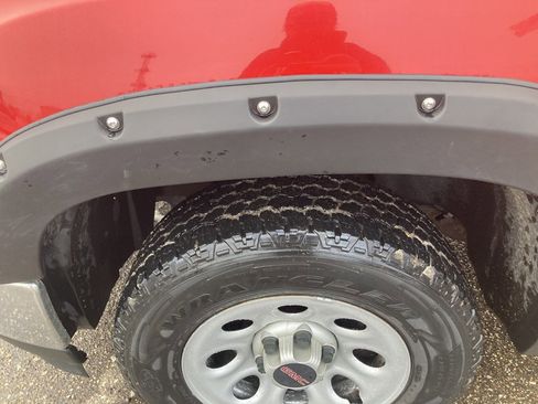 Used 2009 GMC Sierra 1500 W/T image 12