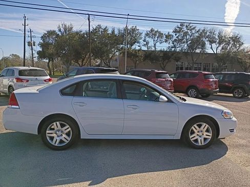 Used 2012 Chevrolet Impala LT FWD image 6