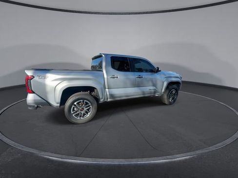 Used 2024 Toyota Tacoma TRD Sport image 17