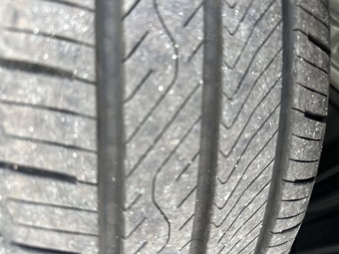 Used 2025 Toyota Prius image 8