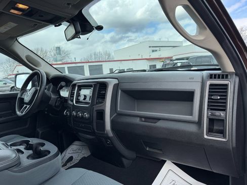 Used 2013 RAM 1500 ST w/ SXT Appearance Group image 19
