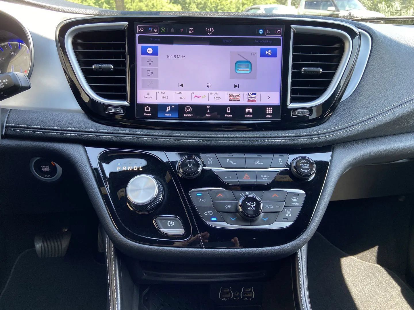 Used 2025 Chrysler Pacifica Limited FWD image 20