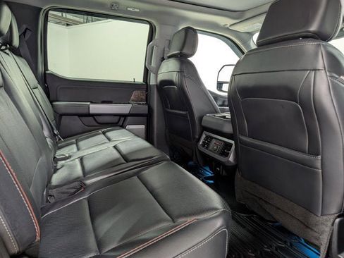 Used 2024 Ford F350 Lariat w/ Tremor Off-Road Package image 19