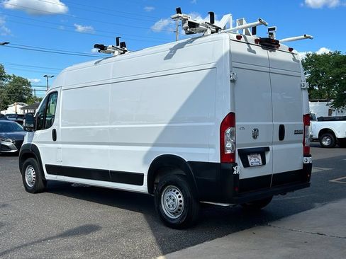 Used 2024 RAM ProMaster 2500 FWD image 5