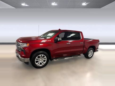 Used 2024 Chevrolet Silverado 1500 LTZ AWD/4WD image 24