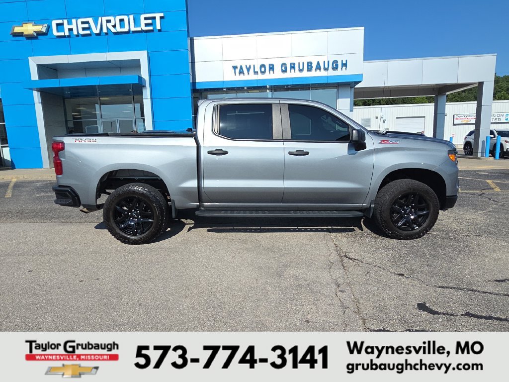 Used 2023 Chevrolet Silverado 1500 Custom Trail Boss AWD/4WD image 1