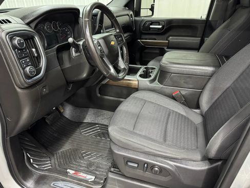Used 2023 Chevrolet Silverado 2500 LT w/ Convenience Package AWD/4WD image 9