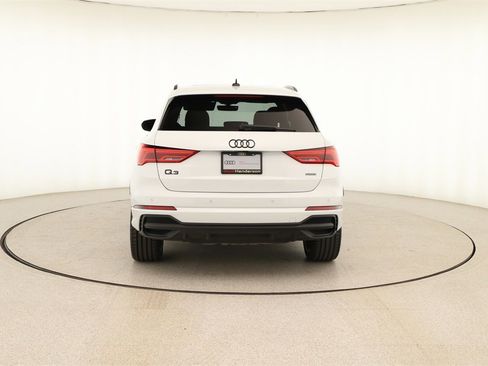 Certified 2025 Audi Q3 2.0T Premium Plus w/ Premium Plus Package image 5