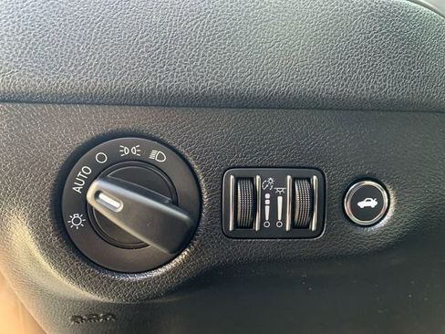 Used 2023 Dodge Charger SXT image 25