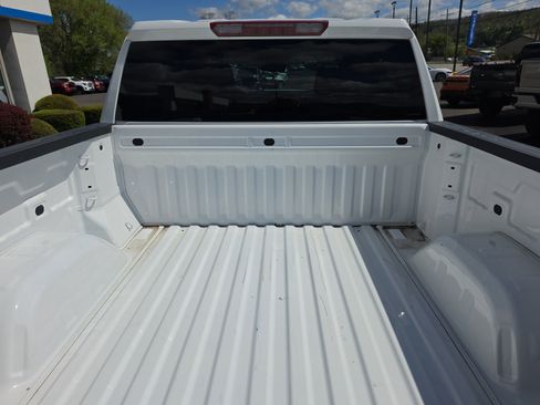 Used 2023 GMC Sierra 1500 Elevation RWD image 5